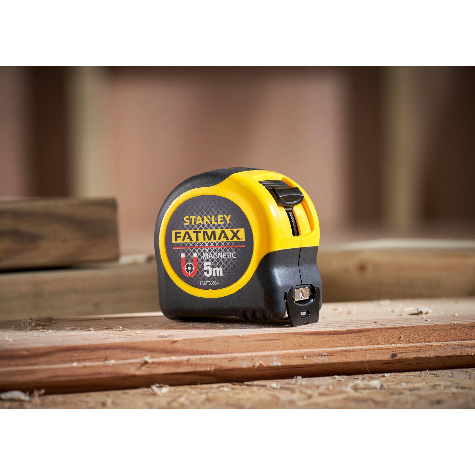 Stanley magnetic store tape measure