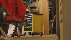 Video STANLEY® 5 Drawer Cabinet